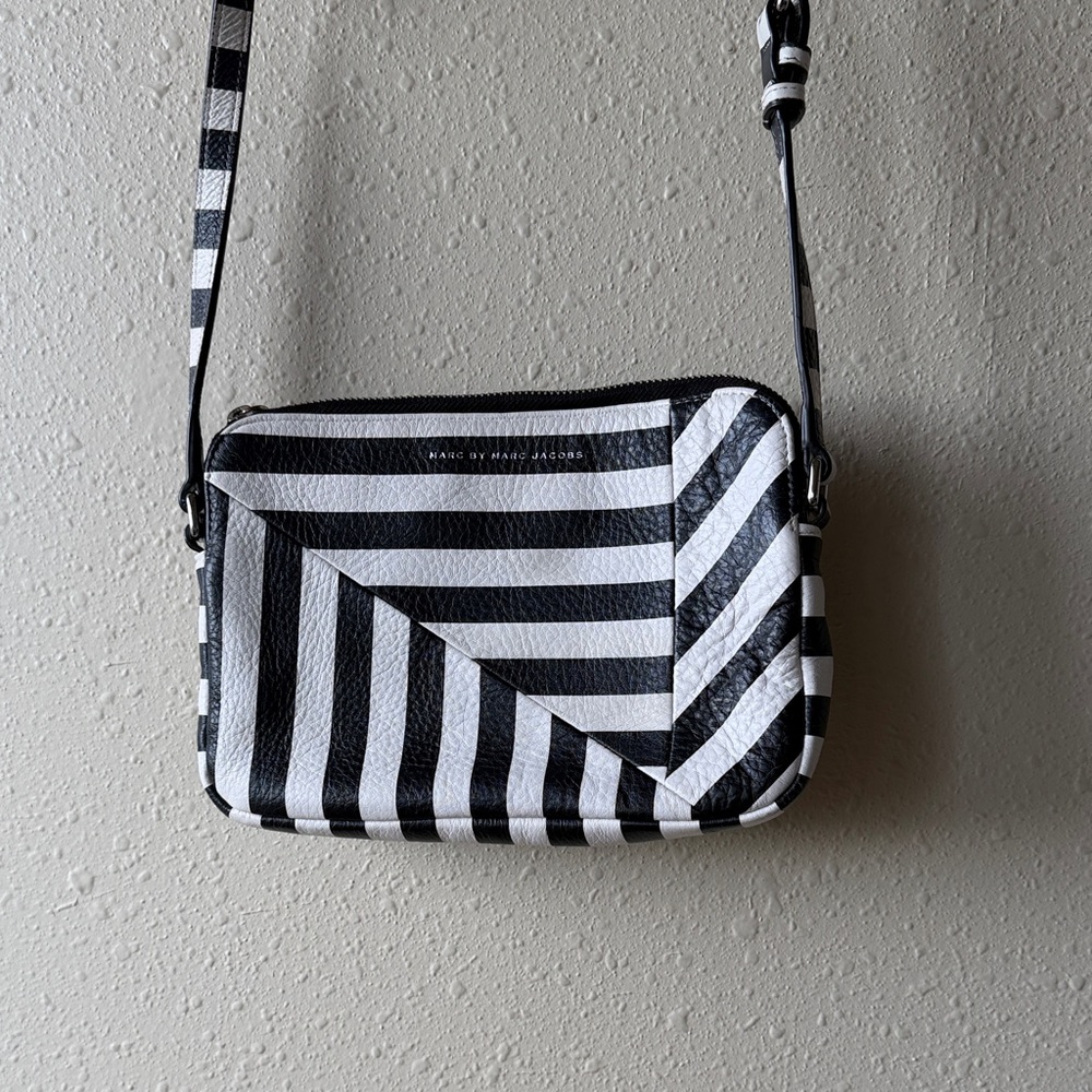 Marc Jacobs Monochrome Striped Crossbody Bag